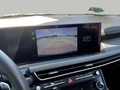 Used 2025 Hyundai Sonata SEL AWD/4WD image 16