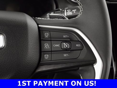 Certified 2023 Jeep Grand Cherokee Altitude image 25