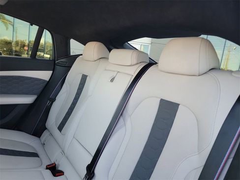 Used 2024 BMW X6 M Competition image 15