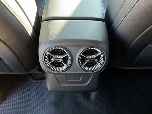 New 2025 Chevrolet Blazer EV LT image 20