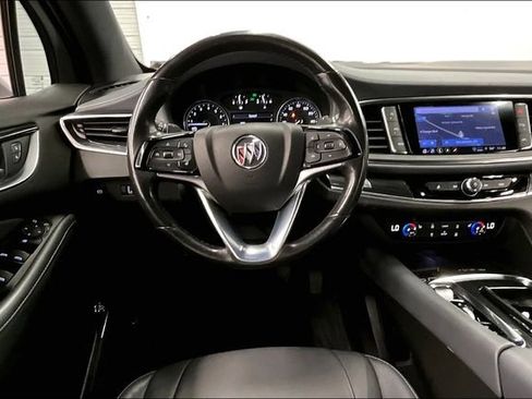 Used 2023 Buick Enclave Essence w/ Experience Buick Package AWD/4WD image 6
