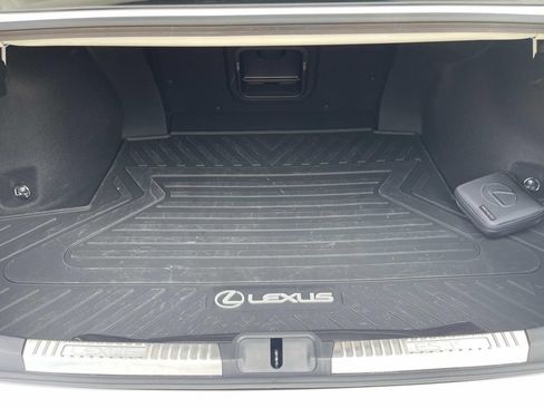 Used 2023 Lexus ES 350 F Sport w/ Accessory Package (Z2) FWD image 12