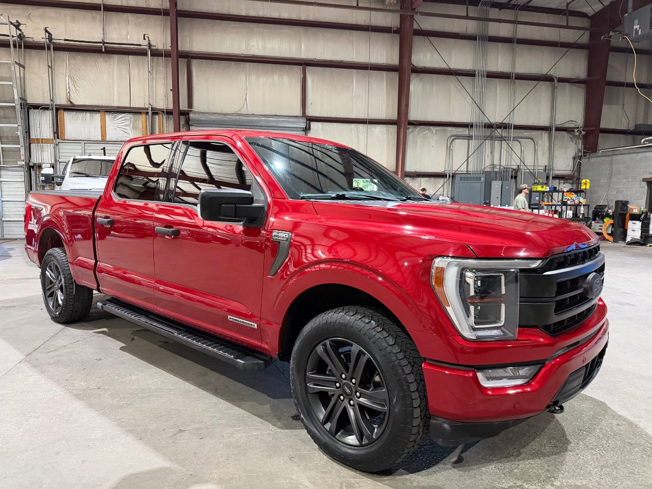 Used 2022 Ford F150 Lariat w/ Equipment Group 502A High AWD/4WD image 2