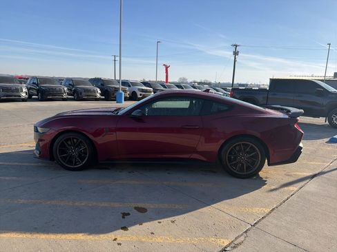 Used 2025 Ford Mustang Dark Horse RWD image 4