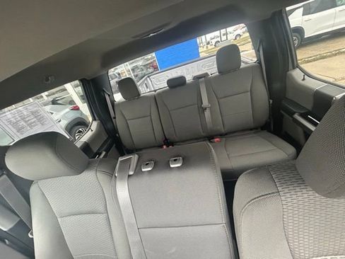 Used 2020 Ford F150 XLT image 9