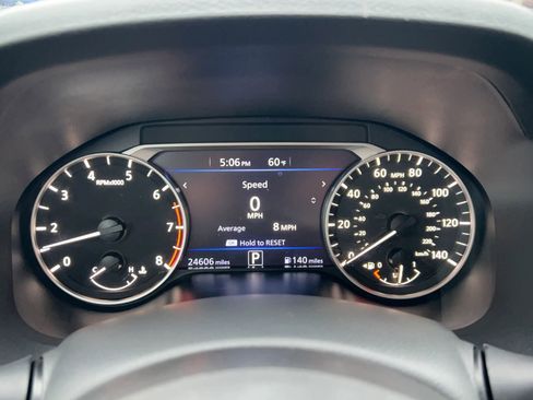 Used 2024 Nissan Altima 2.5 SV image 19