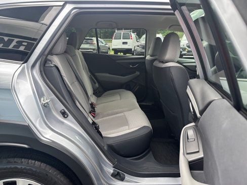 Certified 2025 Subaru Outback Premium AWD/4WD image 41