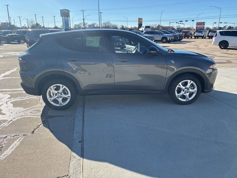 New 2025 Dodge Hornet GT w/ Cold Weather Group AWD/4WD image 7