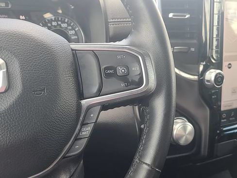 Used 2023 RAM 1500 Laramie AWD/4WD image 18