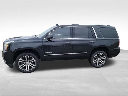 Used 2019 GMC Yukon Denali image 6