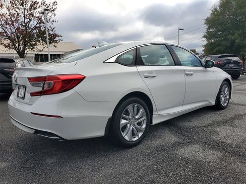 Used 2020 Honda Accord LX image 5