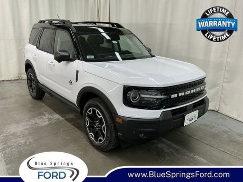 New 2025 Ford Bronco Sport Outer Banks w/ Outer Banks Tech Package+ image 1