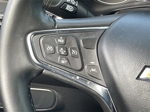 Used 2023 Chevrolet Equinox LT image 12