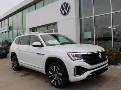 New 2026 Volkswagen Atlas SEL Premium R-Line