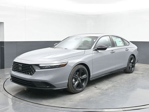 New 2026 Honda Accord Hybrid Sport-L image 5