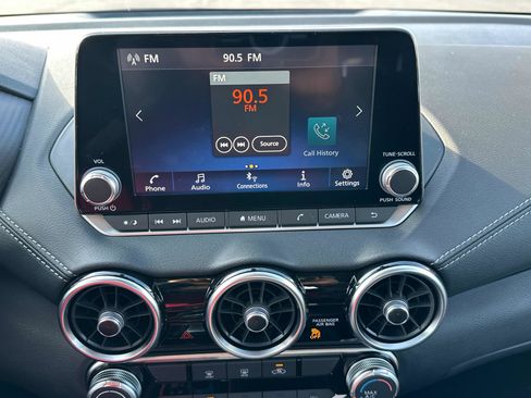 New 2025 Nissan Sentra SV image 28