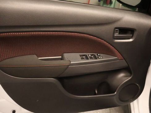 Used 2024 Mitsubishi Mirage SE image 9