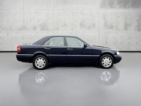 Used 1995 Mercedes-Benz C 280 Sedan image 8