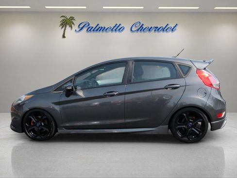 Used 2016 Ford Fiesta ST FWD image 6