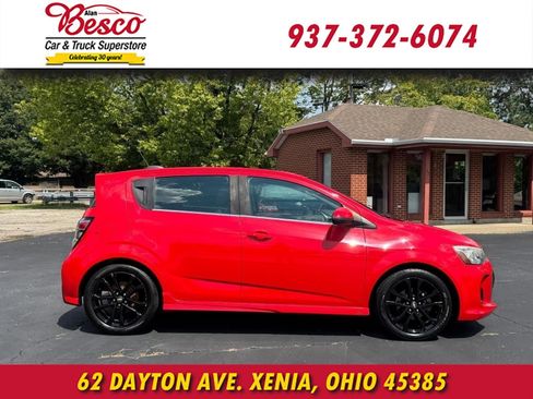 Used 2017 Chevrolet Sonic Premier FWD image 3