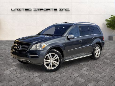 Used 2010 Mercedes-Benz GL 320 BlueTEC 4MATIC image 1