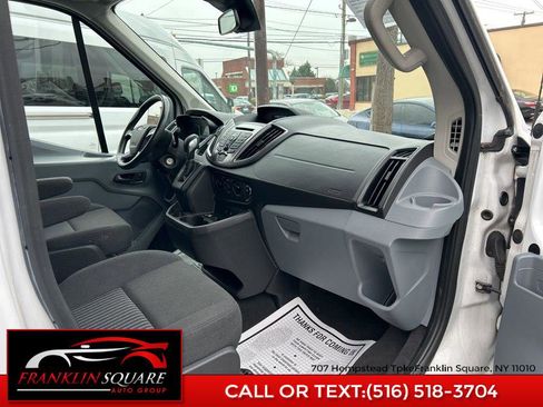 Used 2016 Ford Transit 150 XLT image 23
