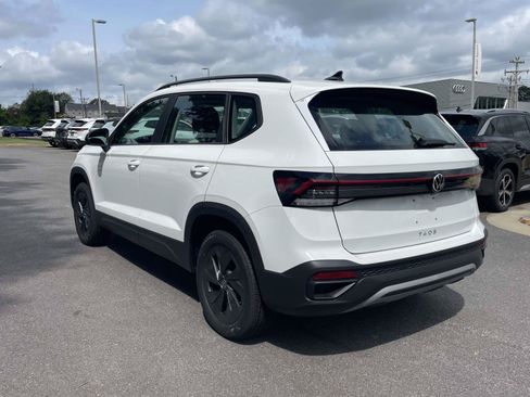 New 2026 Volkswagen Taos S FWD image 5