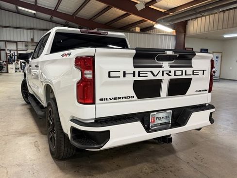 Used 2022 Chevrolet Silverado 1500 Custom w/ Rally Edition image 8