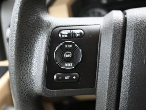 Used 2012 Ford F250 XLT w/ XLT Value Pkg image 17