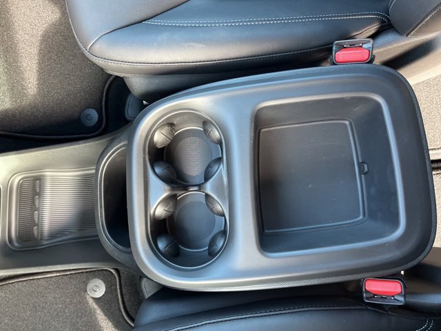 New 2026 Chrysler Pacifica Select w/ S Appearance Package FWD image 14
