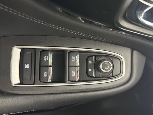 Certified 2023 Subaru Outback Limited AWD/4WD image 11