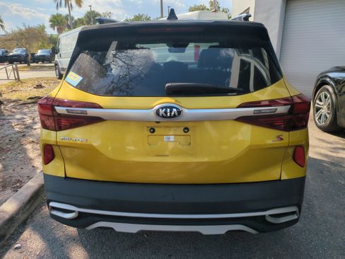 Used 2021 Kia Seltos S image 6