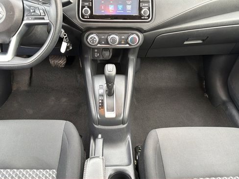 Used 2022 Nissan Versa S image 13