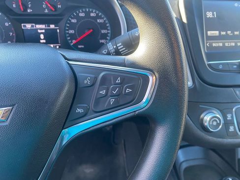 Used 2017 Chevrolet Malibu LS image 17