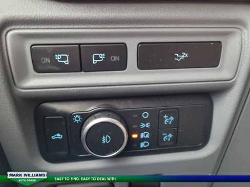 Certified 2022 Ford F150 Lariat image 32