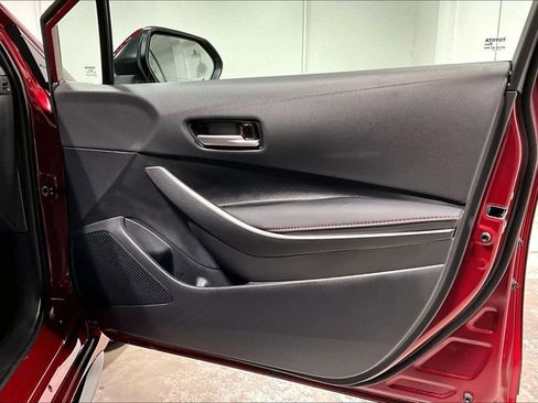 Used 2025 Toyota Corolla SE image 21
