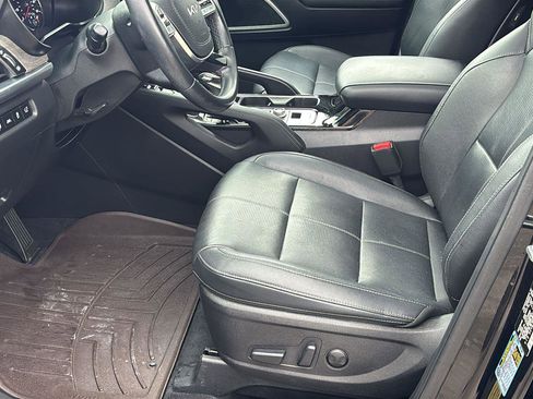 Used 2022 Kia Telluride EX AWD/4WD image 13