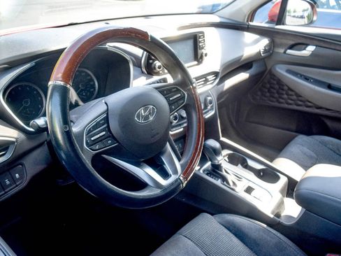 Used 2020 Hyundai Santa Fe SE w/ Cargo Package AWD/4WD image 11