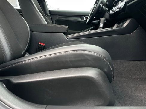 Certified 2025 Honda Civic Sport image 29