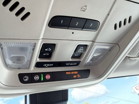 Certified 2020 GMC Terrain Denali w/ Denali Premium Package image 32