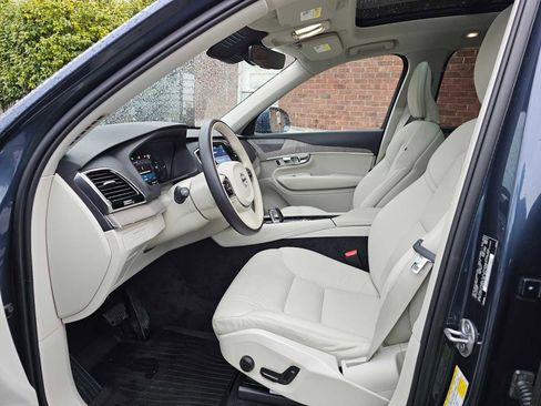 Certified 2023 Volvo XC90 T8 Plus w/ Protection Package image 24