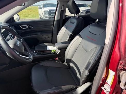 Used 2022 Jeep Compass Trailhawk w/ Sun and Sound Group AWD/4WD image 14