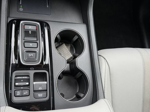 Used 2025 Honda Pilot EX-L image 26