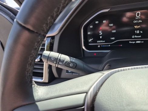 Used 2025 GMC Sierra 2500 Denali Ultimate image 37