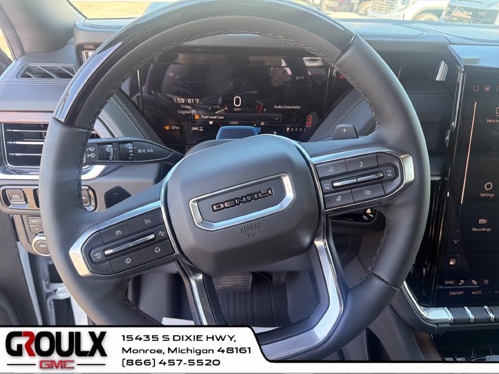 New 2027 GMC Yukon Denali w/ Denali Reserve Package AWD/4WD image 15