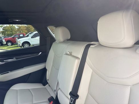 New 2025 Cadillac XT5 Sportv image 16