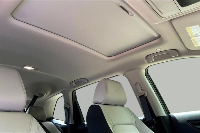 Certified 2025 Honda CR-V EX image 29