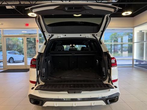 Used 2022 BMW X5 xDrive40i w/ M Sport Package AWD/4WD image 40