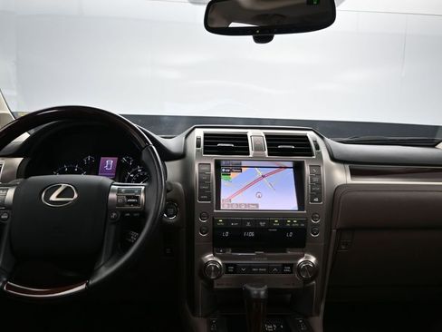 Used 2019 Lexus GX 460 Luxury AWD/4WD image 19