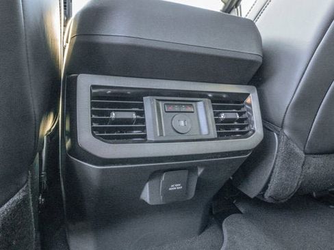 New 2026 Ford F250 Platinum w/ Tremor Off-Road Package image 18